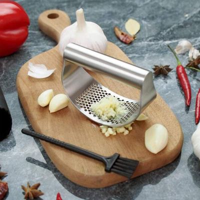 Πολλαπλές κουζίνες ξύρισμα 120G κουτί χρώματος 141G σκόρδο Mincer και Crusher για εύκολη συμπίεση